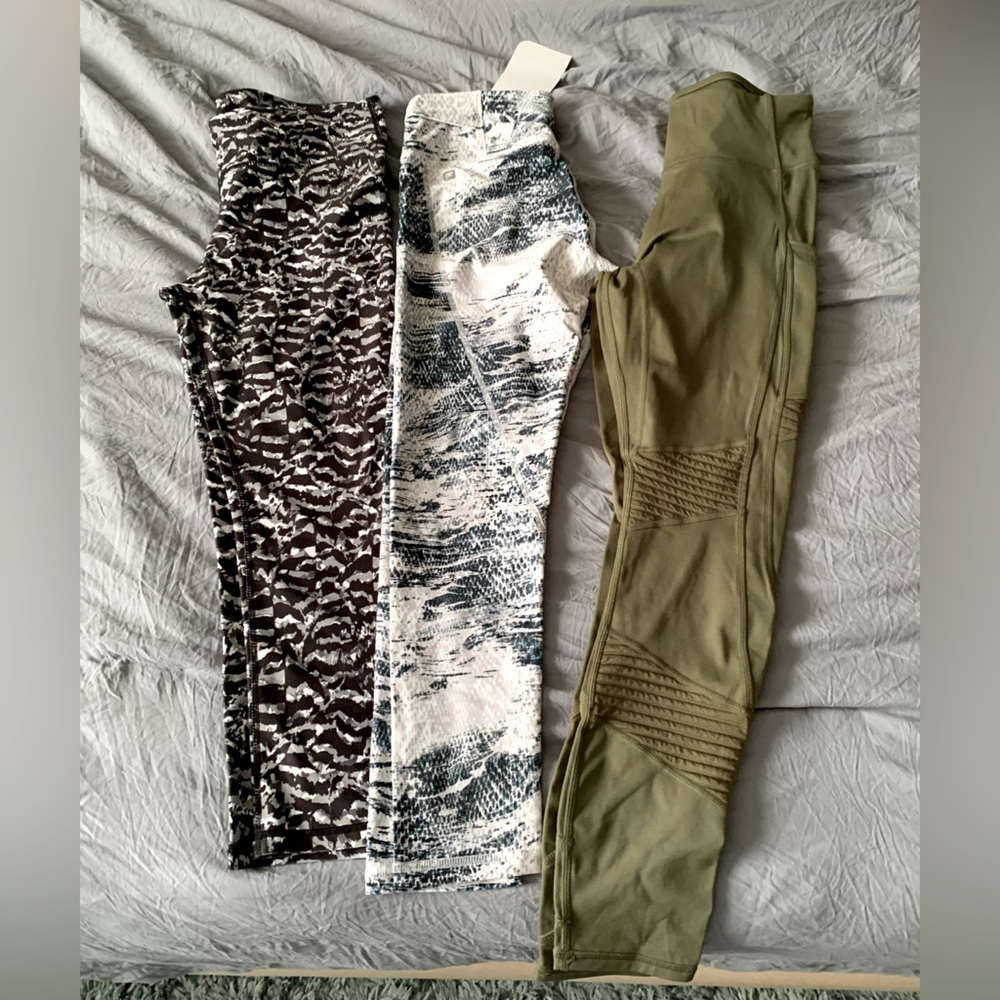Fabletics bundle 3 gym leggings size XS NEW